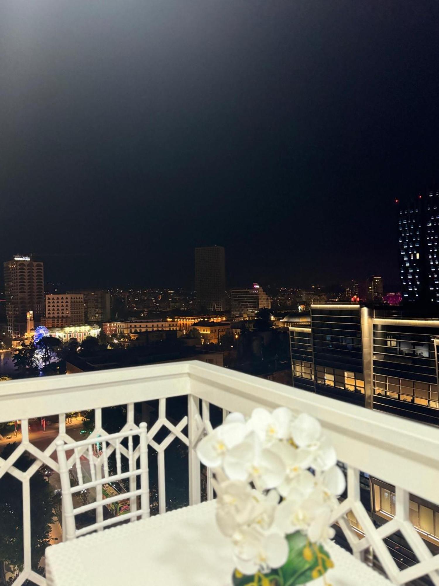 Sun Tower Luxury Suite-View From Of Tirana Center Exterior photo