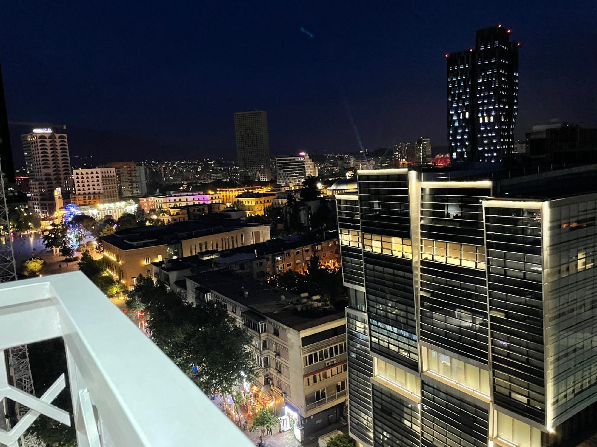 Sun Tower Luxury Suite-View From Of Tirana Center Exterior photo